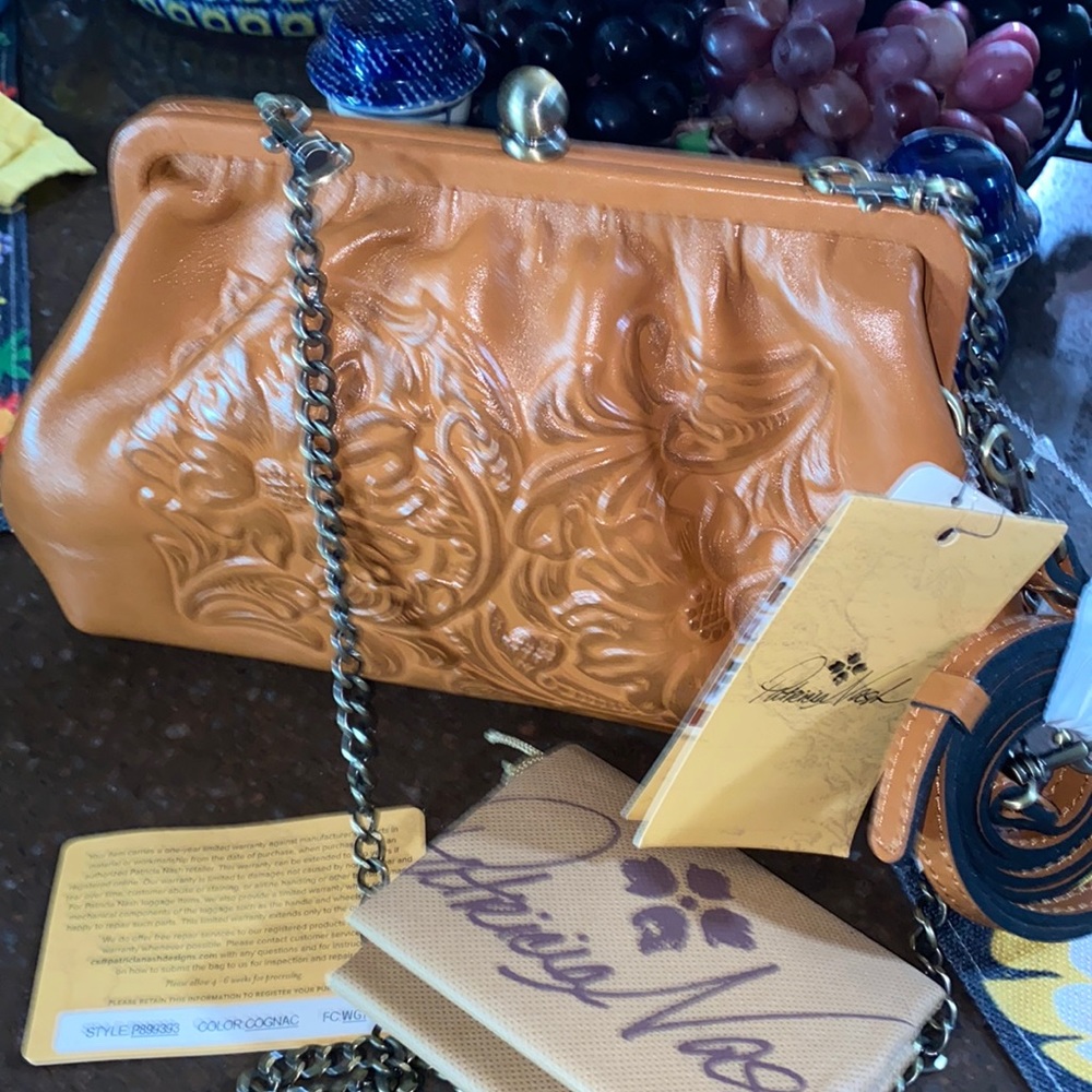 Patricia Nash Embossed Leather Kiss-Lock Shoulder Bag in Cognac - Picture 7 of 8